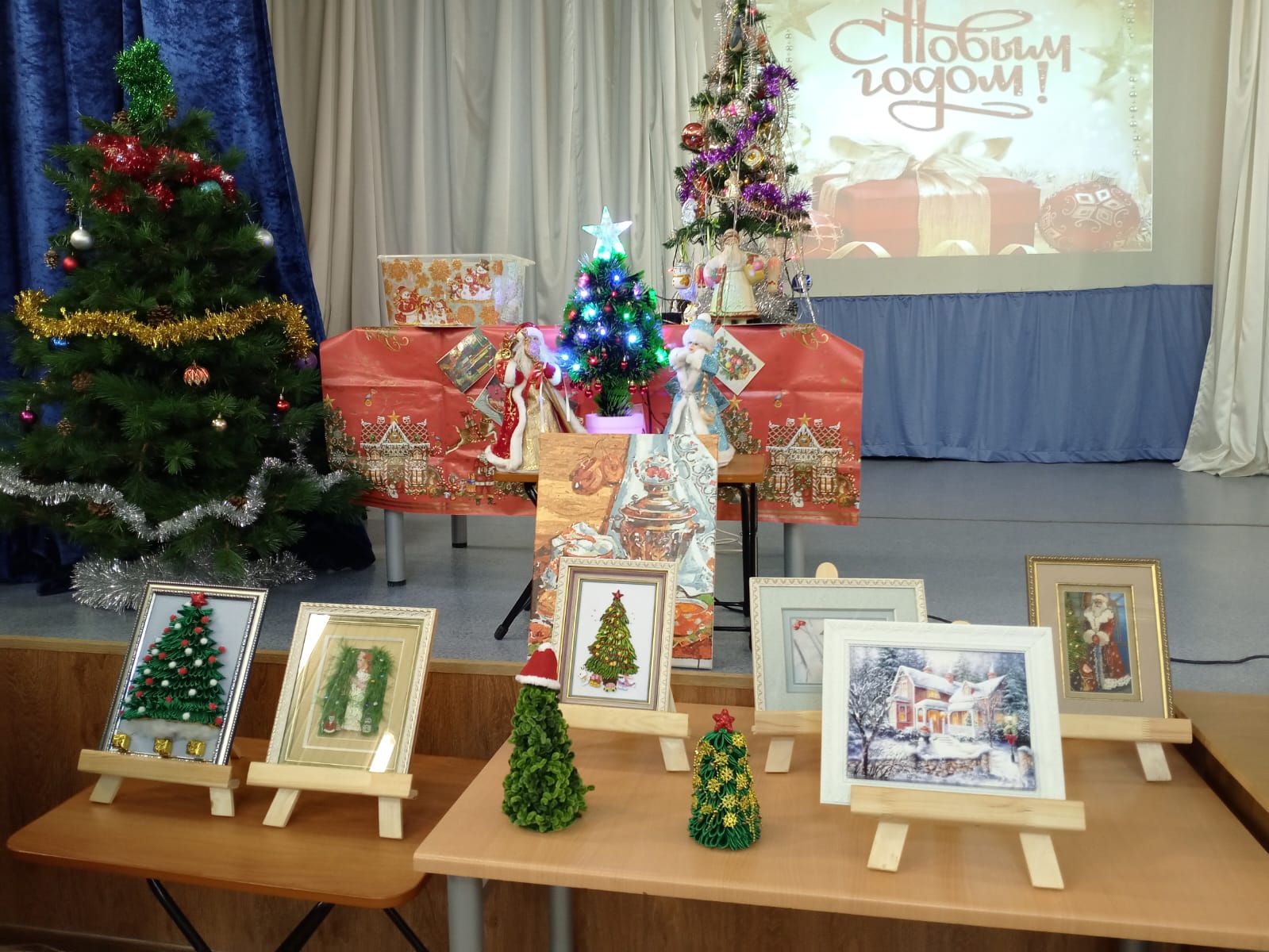 История новогодней игрушки в гостях у дома-интерната
itemprop=